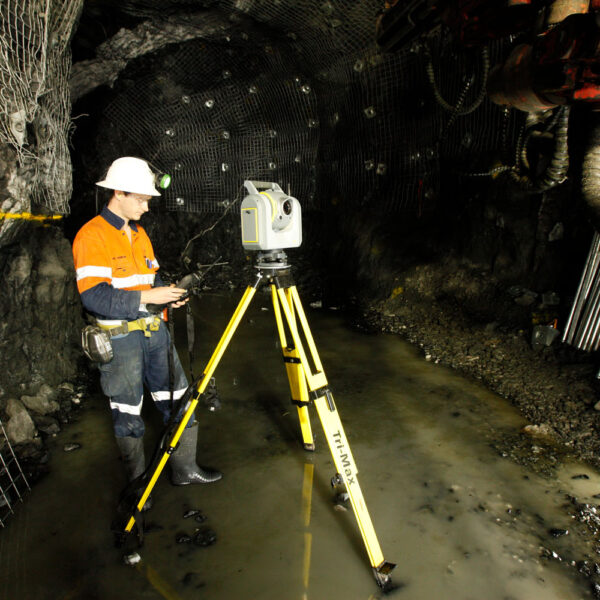 Trimble_SX12_TSC7_Application_Mining_7947